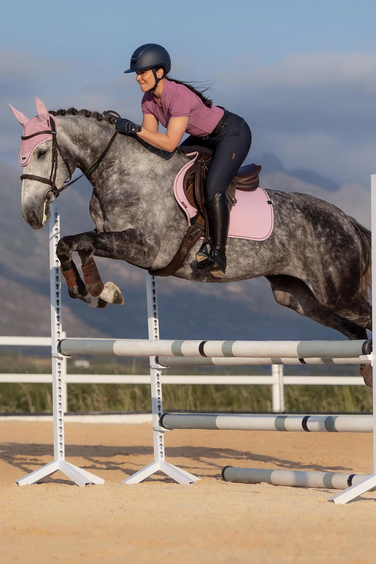 LeMieux czaprak Essence Eurojump CC, Fondant 24h