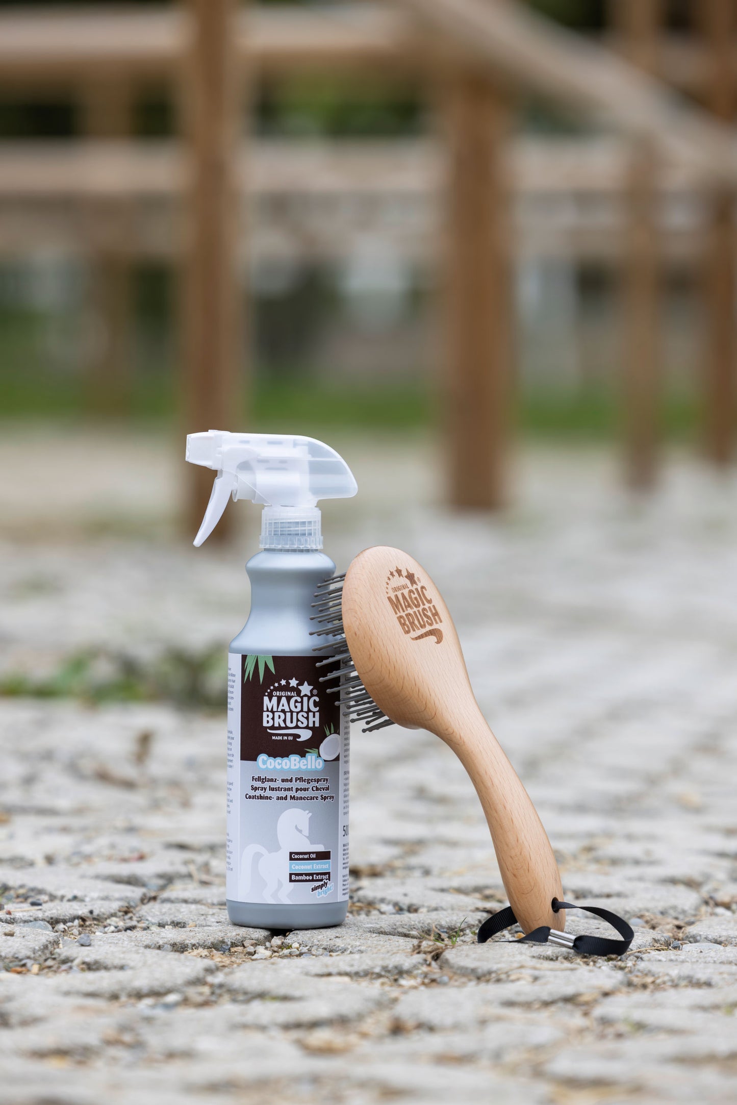 MagicBrush spray do pielęgnacji sierści, grzywy i ogona dla konia Coco Bello, 500 ml 24h