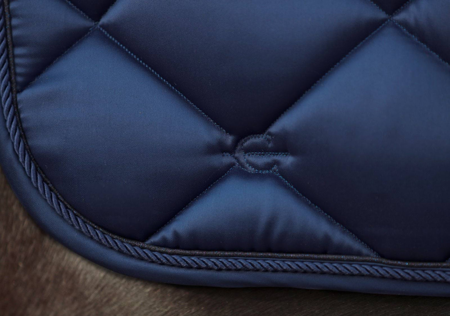 Covalliero czaprak Empara, wszechstronny