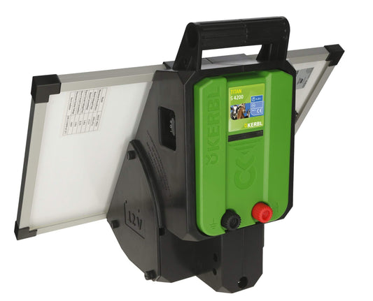 Kerbl elektryzator solarny TITAN S 4200, dla koni, bydła, owiec i kóz, 4,2 J