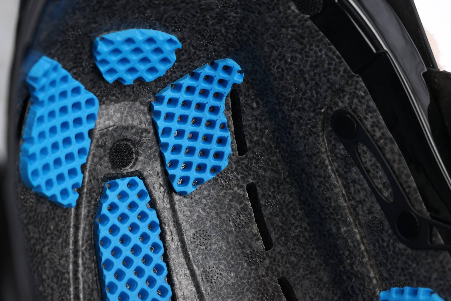 Covalliero kask jeździecki Eclipse, czarny