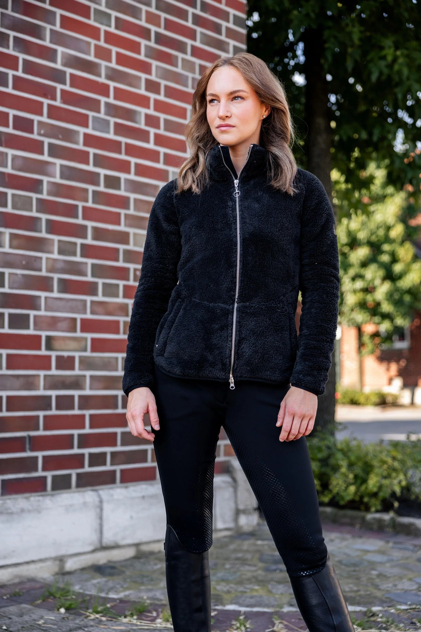 Horze bluza z puchatego polaru Merida, czarna 24h