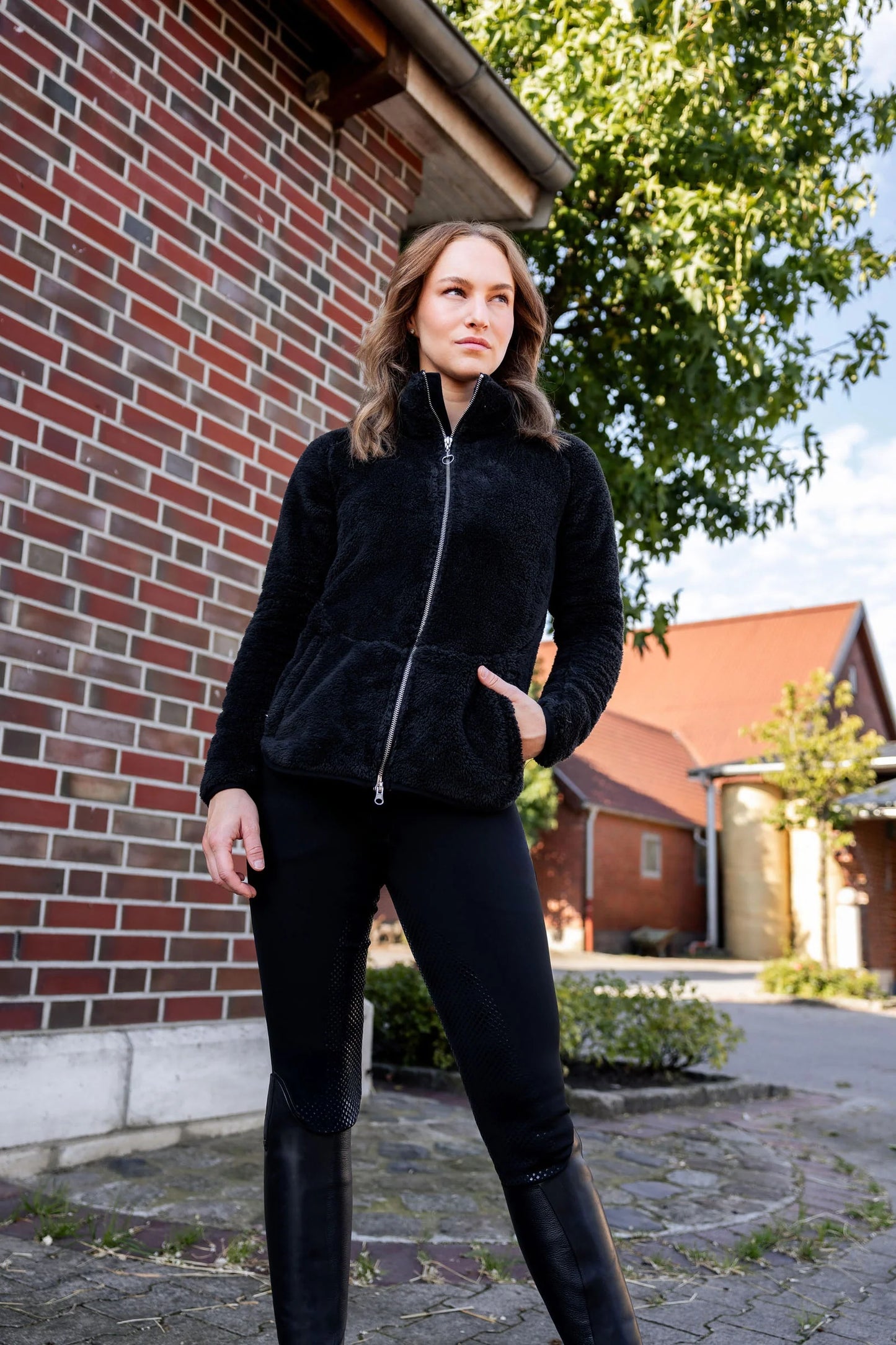 Horze bluza z puchatego polaru Merida, czarna 24h