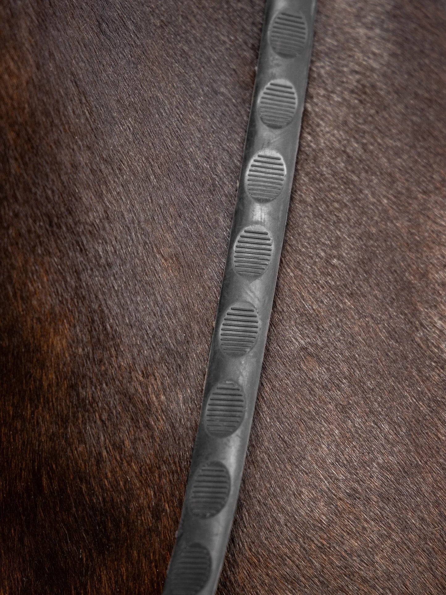 LeMieux wodze gumowe "Magna Grip", czarny/srebrny